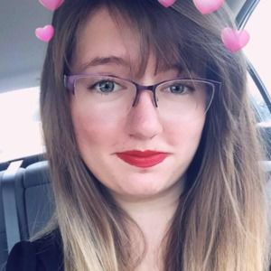 Meet your Posher, Casey